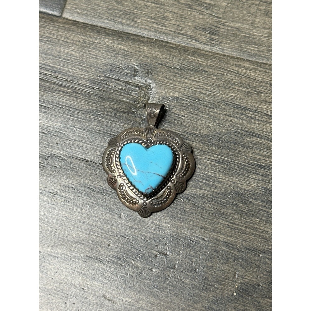 Vintage Signed QT Sterling Silver Turquoise Inlay Stone Heart Pendant Native
